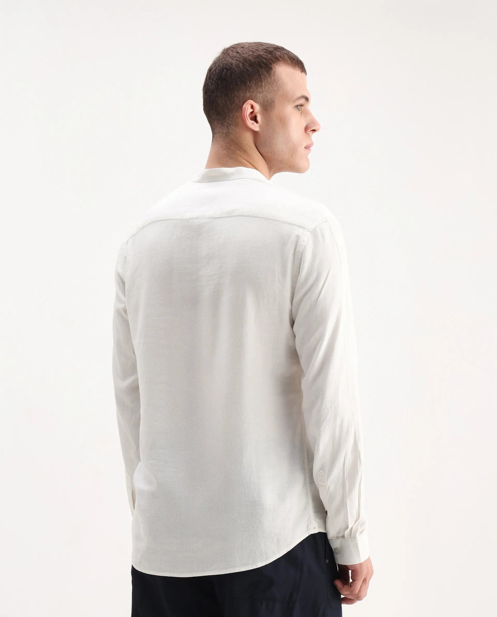 Rare Rabbit Men's Kurto 25 White Linen Blend Plain Regular Fit Full Sleeve Mandarin Collar Shirt - Image 4