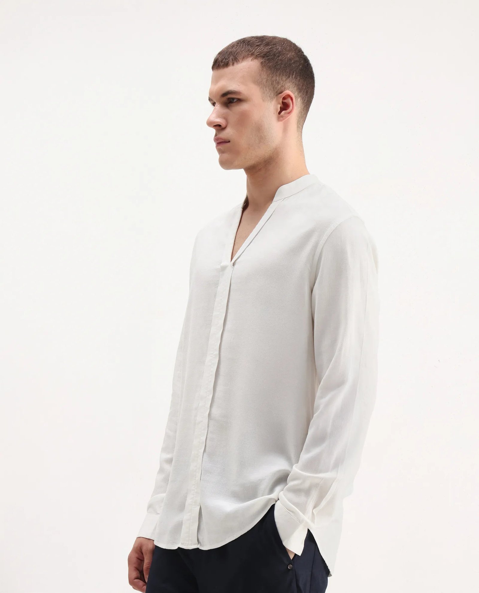 Rare Rabbit Men's Kurto 25 White Linen Blend Plain Regular Fit Full Sleeve Mandarin Collar Shirt - Image 6
