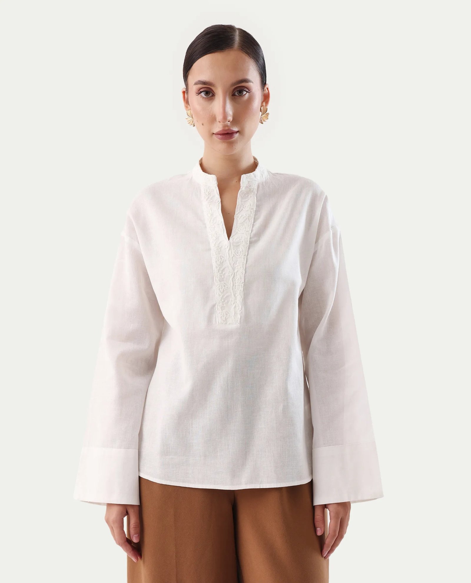 Rareism Women's Nubank Off White Cotton Blend Mandarin Collar Regular Fit Plain Top - Image 3